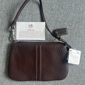 Coach Pebbled Leather Small Wristlet Mahogany F-42389